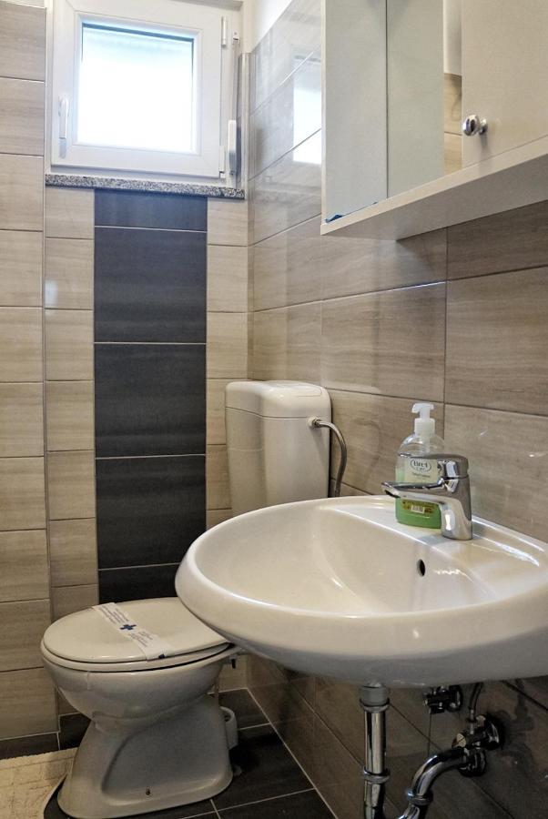 Apartmani Vesna Zambratija  Bagian luar foto