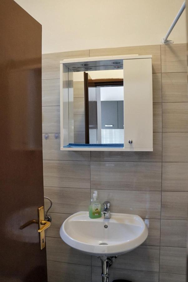 Apartmani Vesna Zambratija  Bagian luar foto
