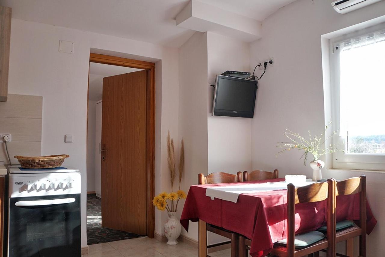 Apartmani Vesna Zambratija  Bagian luar foto